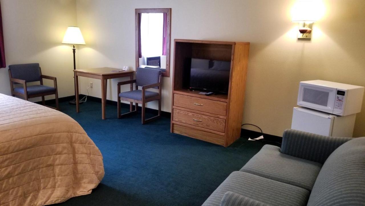 Keystone Boardwalk Inn And Suites Bagian luar foto