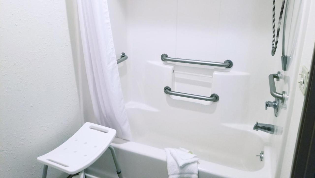 Keystone Boardwalk Inn And Suites Bagian luar foto
