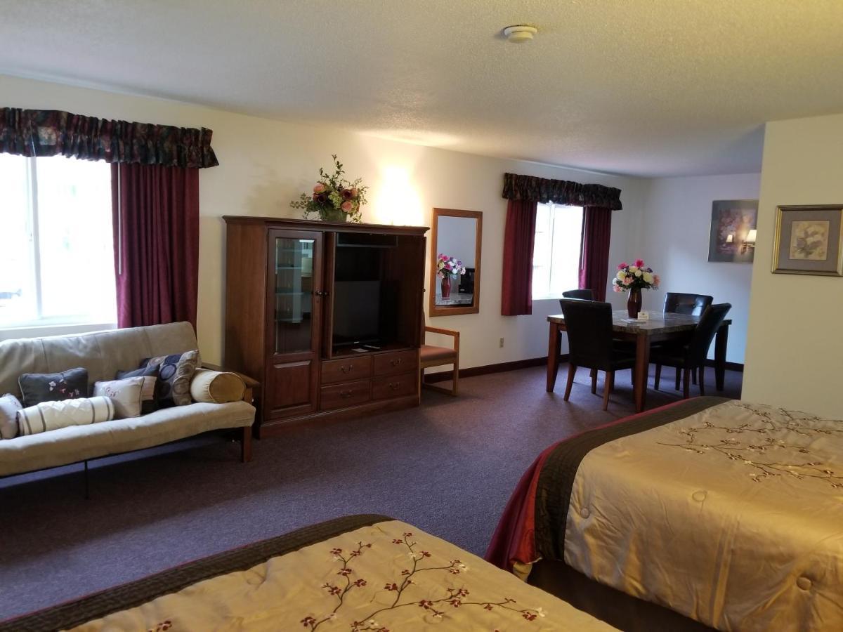 Keystone Boardwalk Inn And Suites Bagian luar foto
