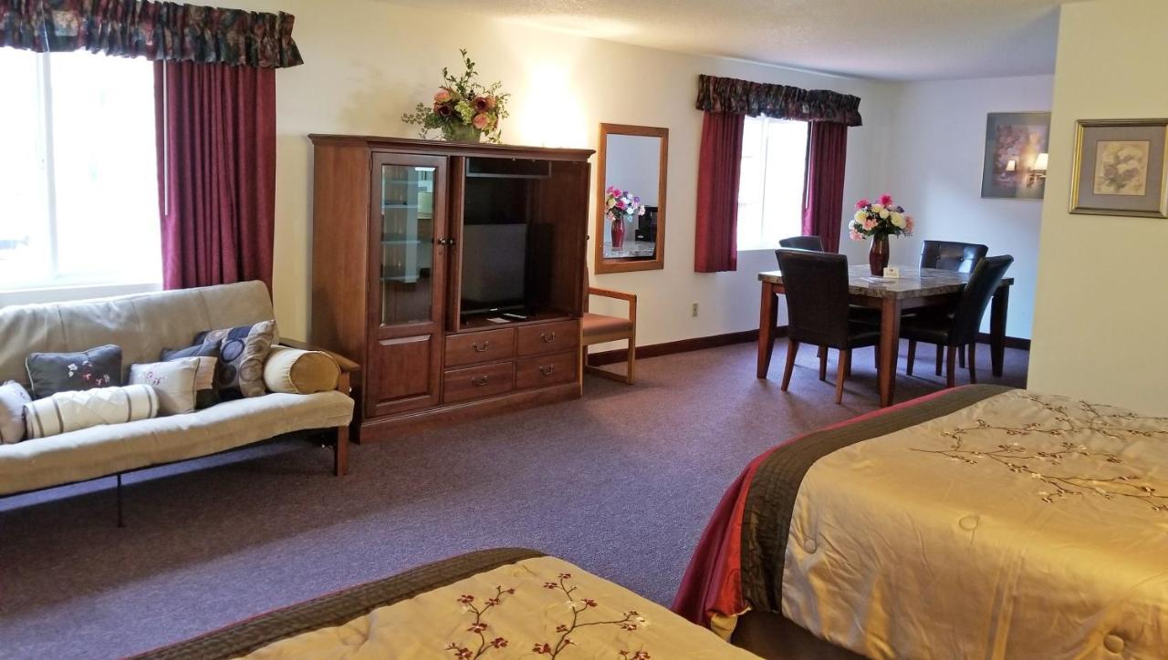 Keystone Boardwalk Inn And Suites Bagian luar foto